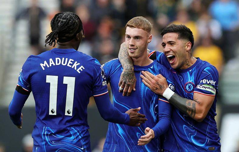 关于切尔西客场迎来重要胜利,稳固欧战资格的信息 关于切尔西客场迎来重要胜利,稳固欧战资格的信息