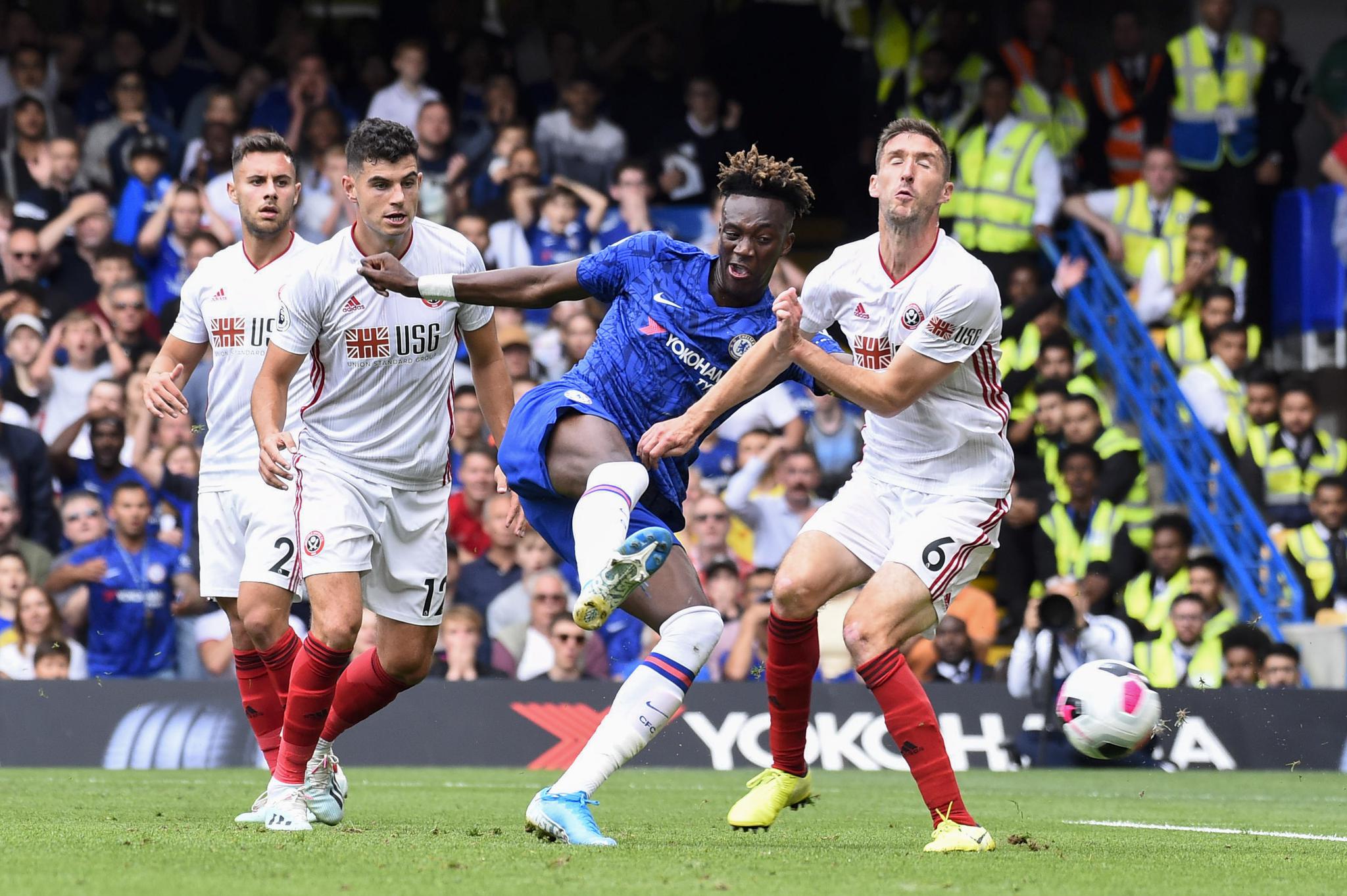 九游体育app-包含罗马主场战平切尔西取得欧国联资格决赛资格的词条