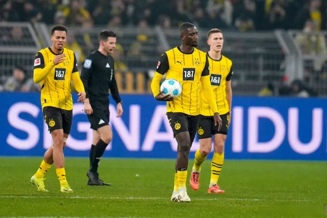 多特蒙德客场失利，下轮比赛需全力反弹挽回