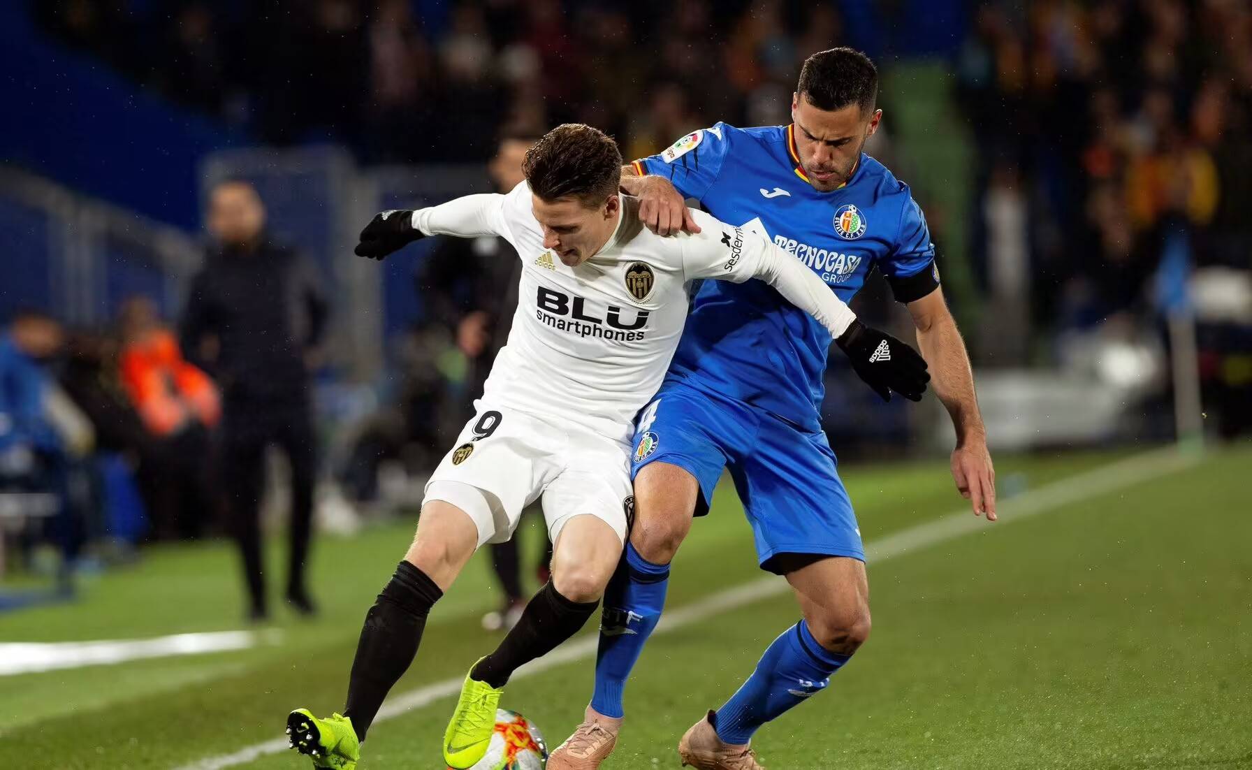 九游体育网页版-比利亚雷亚尔三球击败塞尔塔，球队成长加速的简单介绍