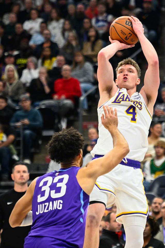 九游体育登录-慕尼黑巴赫客场胜出，继续追赶领头羊的简单介绍