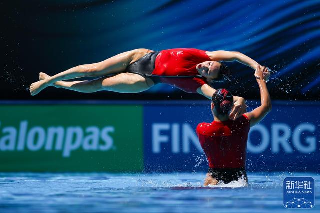 九游体育入口-匈牙利游泳名将演绎传奇，完美终结