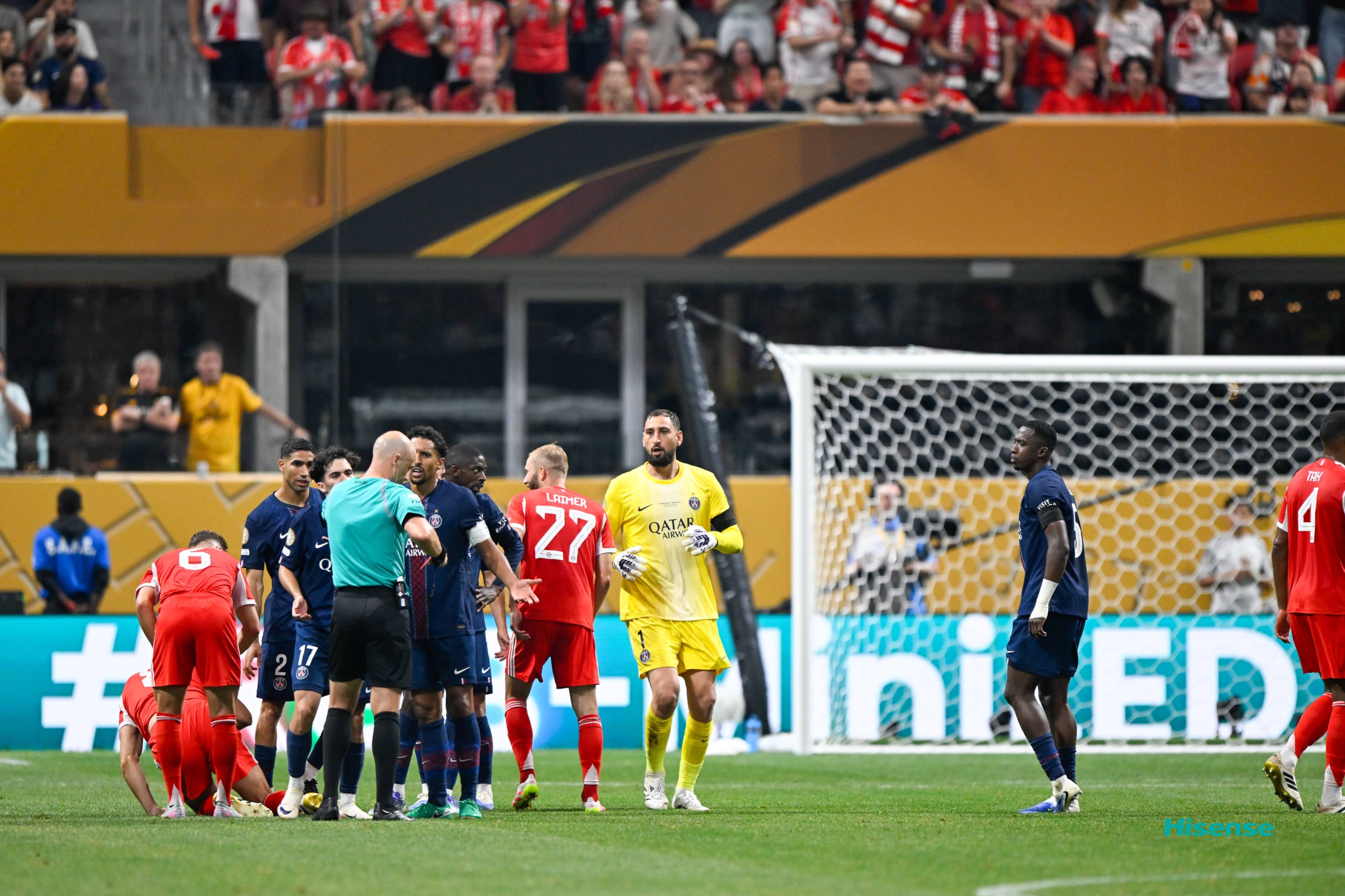 对手优势明显，球队全力抗衡成功晋级