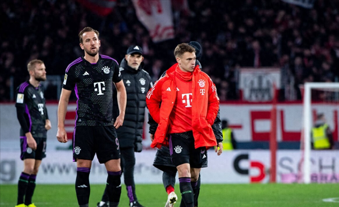 包含勒沃库森客场失分，前进道路有所坎坷的词条