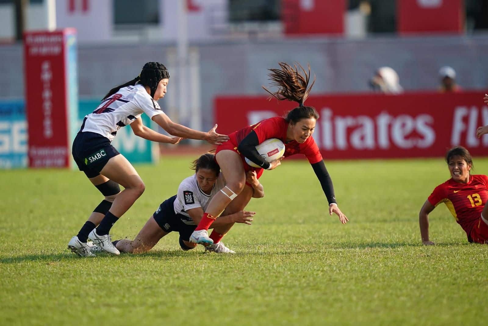 九游体育网页版入口-关于橄榄球活动吸引了大批球迷前来观赏的信息