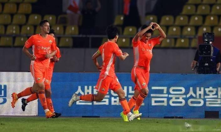 关于首尔FC备战迎战东京FC，气势如虹的信息