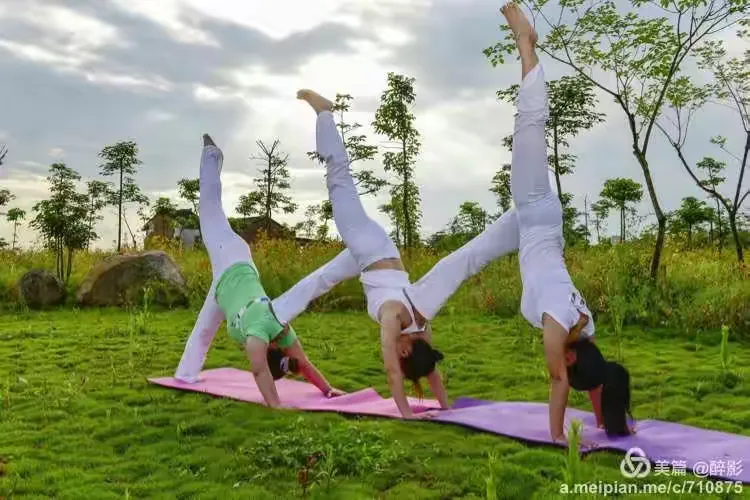九游体育官网-体坛百态人生：女足集体用坚毅信念突破自我的简单介绍