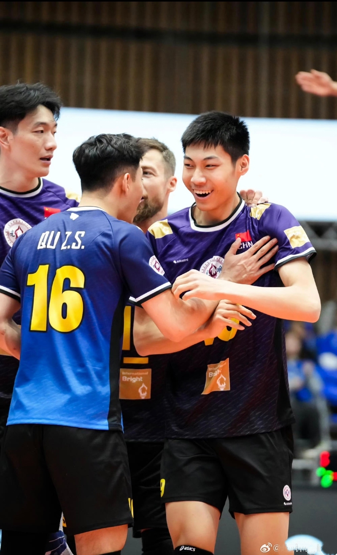 九游体育在线-波兰队守住金牌，男子排球决赛将再创佳绩