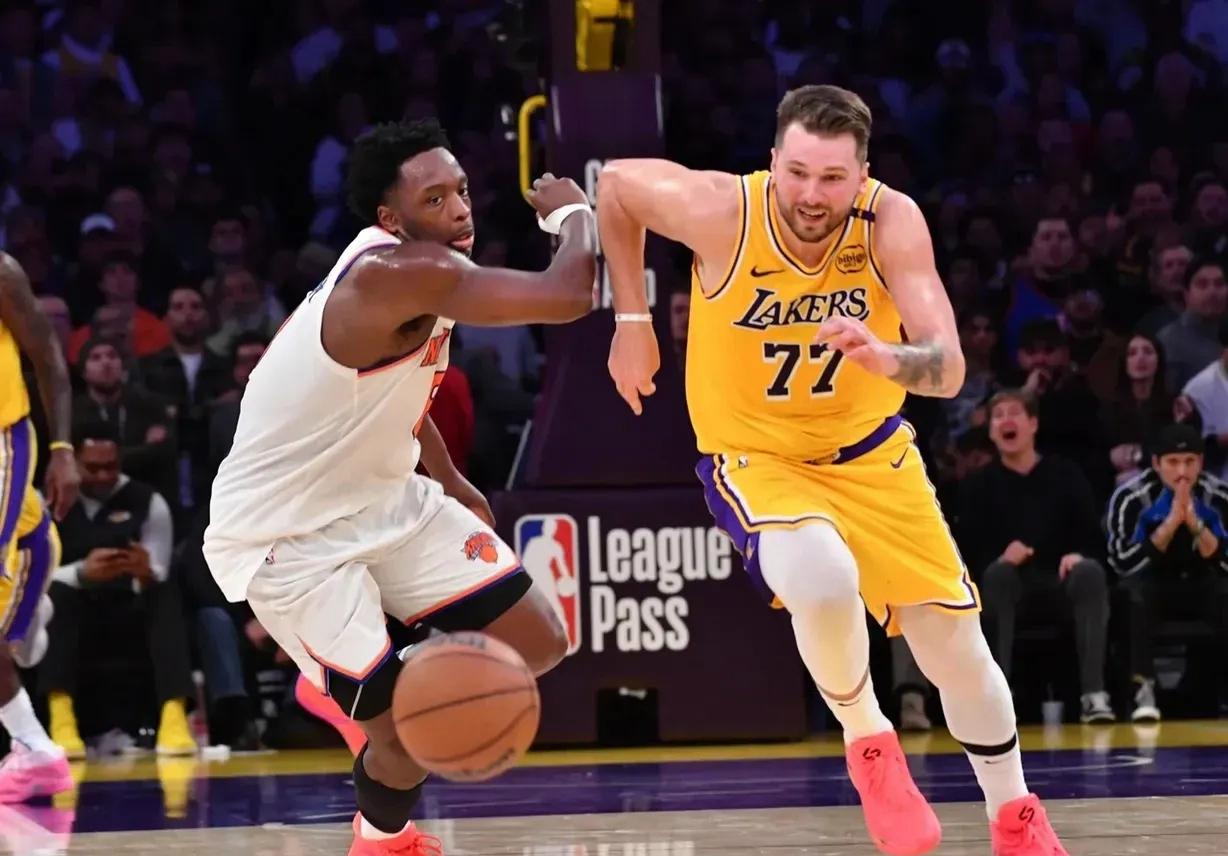 湖人集体发挥优势力压对手成功晋级 湖人集体发挥优势力压对手成功晋级