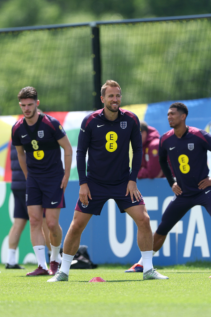 英格兰队遭遇惨败,备战下一场 英格兰队遭遇惨败,备战下一场